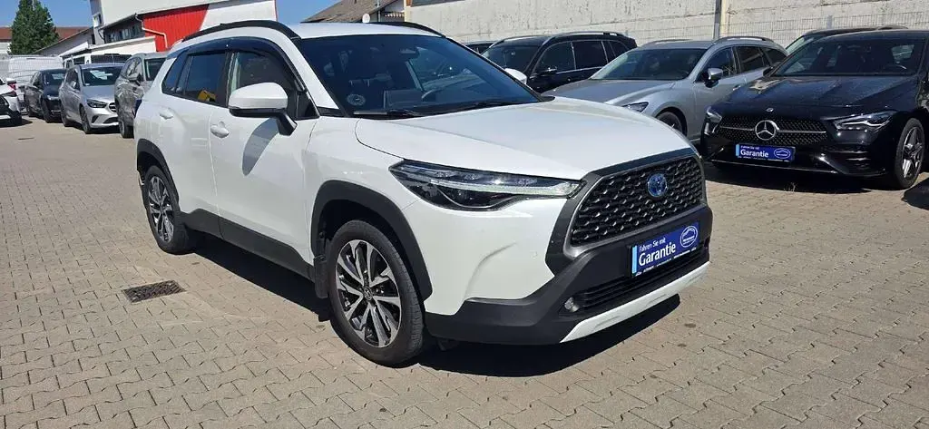 Gebraucht Toyota Corolla Cross 197 PS (144 kW) 2023 Weiß SUV