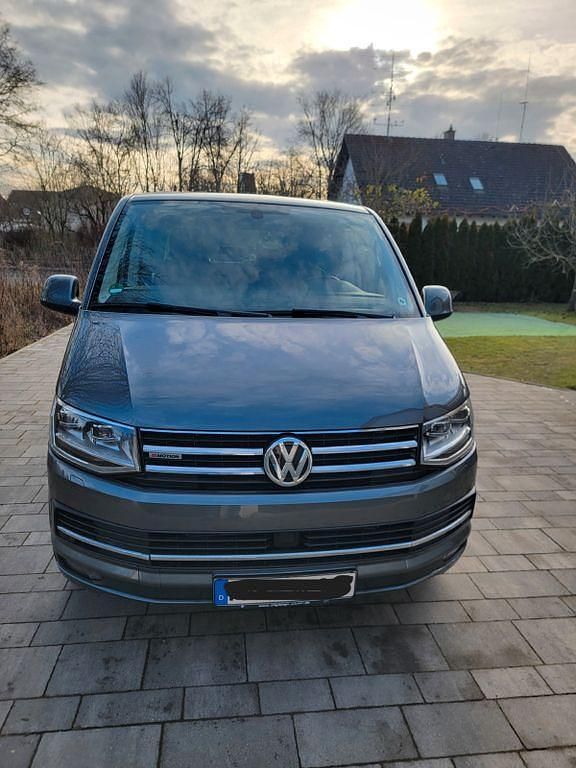 Gebraucht VW T6 Generation Six 204 PS (150 kW) 2016 Grau Van