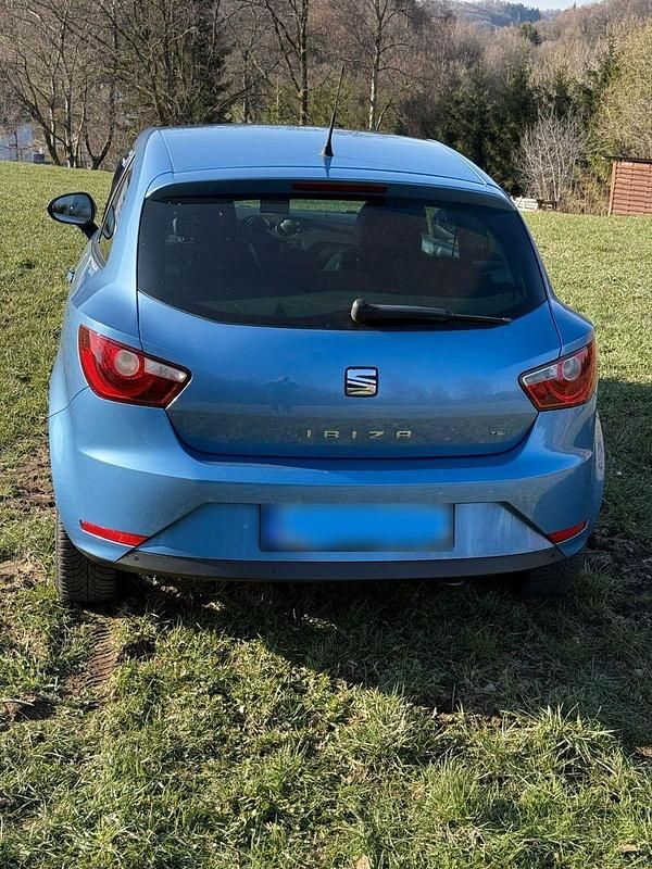 Gebraucht Seat Ibiza SC I-Tech 105 PS (77 kW) 2014 Blau Kleinwagen