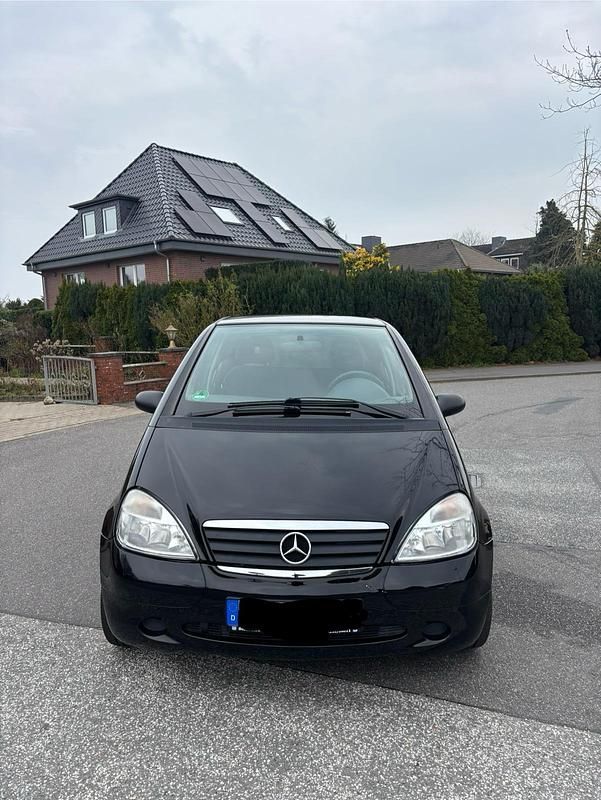 Gebraucht Mercedes A140 Avantgarde 82 PS (60 kW) 2000 Schwarz Kleinwagen