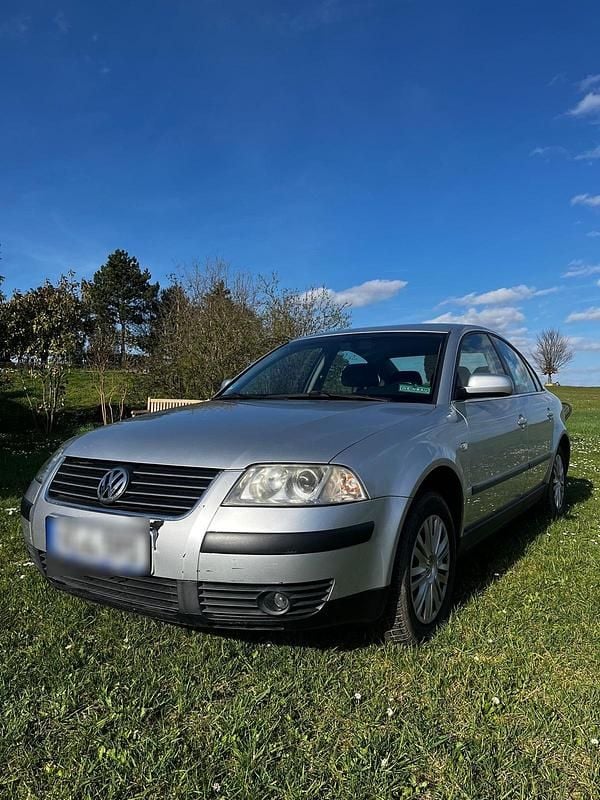 Gebraucht VW Passat 116 PS (85 kW) 2001 Silber Limousine