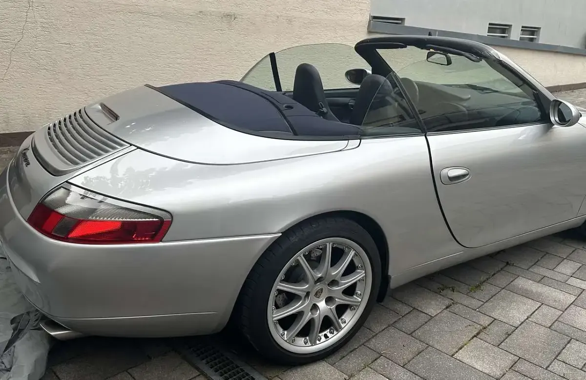 Gebraucht Porsche 911 Carrera Cabriolet 300 PS (220 kW) 1999 Silber Cabrio