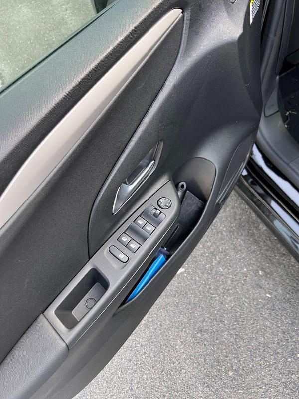 Neu Opel Corsa 101 PS (74 kW) 2025 Schwarz Kleinwagen