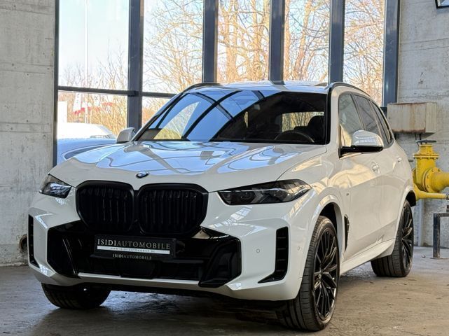 Weiß Gebraucht 2023 BMW X5 M Sport SUV | 91.900 € - Bild 1/4