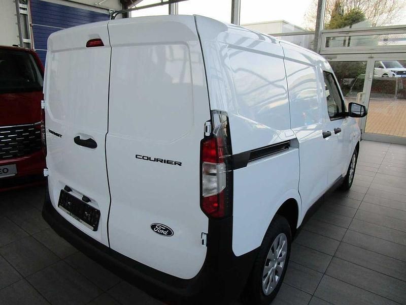 Neu Ford Transit Trend 101 PS (74 kW) 2025 Weiß Limousine