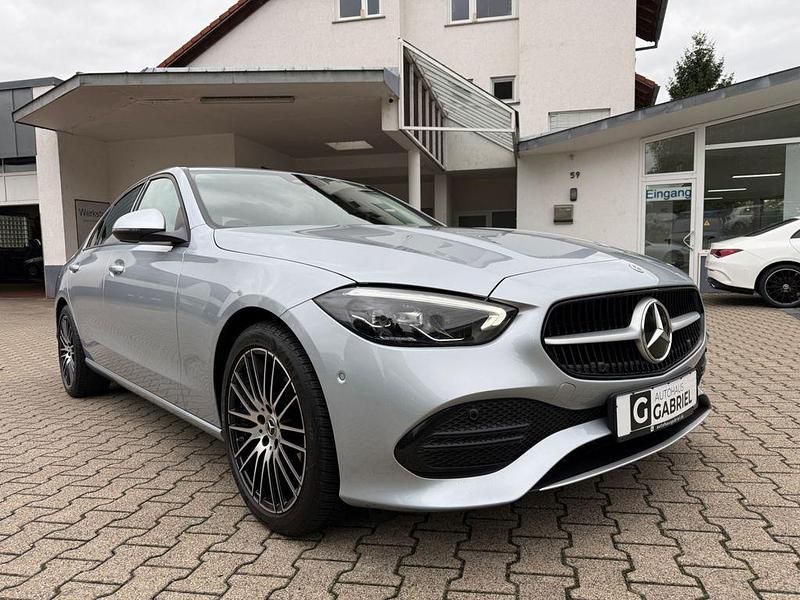 Silber Gebraucht 2023 Mercedes C200 Business Limousine | 34.440 € (Fairer Preis) - Bild 1/4