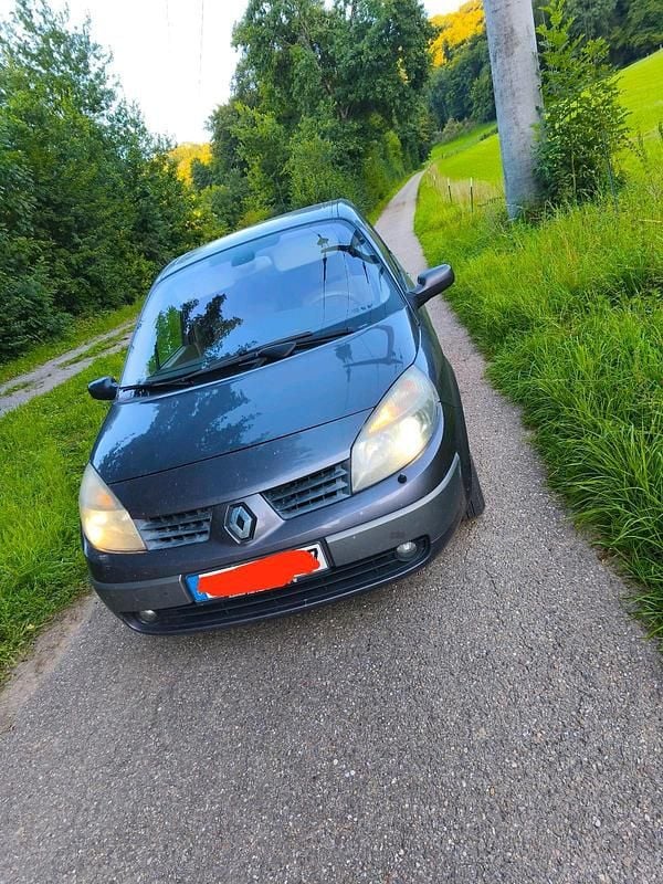 Grau Gebraucht 2004 Renault Grand Scénic II Van / Kleinbus | 500 € (Fairer Preis) - Bild 1/4