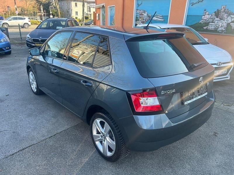 Gebraucht Skoda Fabia 110 PS (80 kW) 2016 Grau Kleinwagen