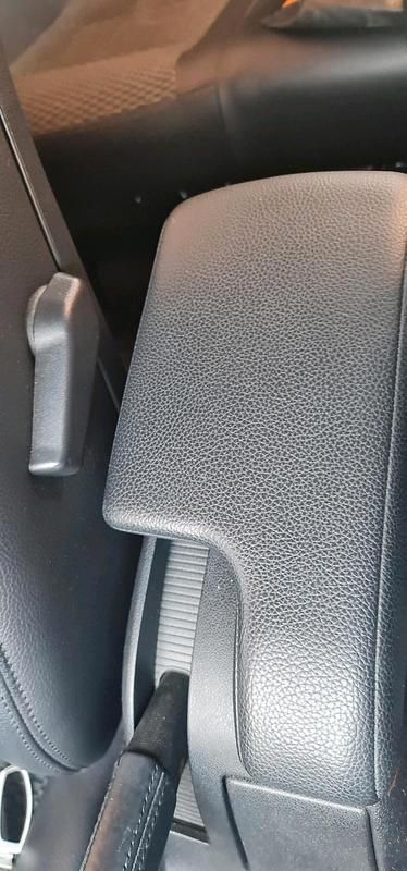 Gebraucht Mercedes 180 116 PS (85 kW) 2012 Schwarz Limousine