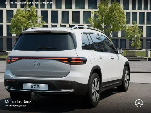 Gebraucht Mercedes EQB250 Advanced 139 kW (190 PS) 2025 Polarweiß SUV