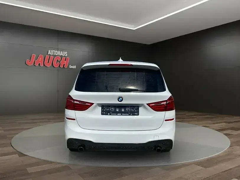 Gebraucht BMW 220 Gran Tourer M Sport 192 PS (141 kW) 2017 Weiss Van / Kleinbus