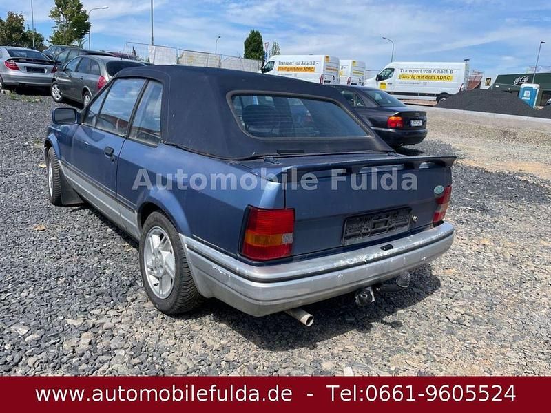 Gebraucht Ford Escort Cabriolet 90 PS (66 kW) 1988 Blau metallic Cabrio