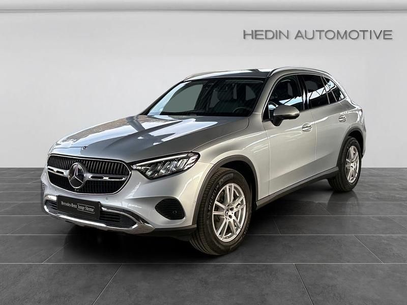 Gebraucht Mercedes GLC200 Avantgarde 204 PS (150 kW) 2025 Silber SUV