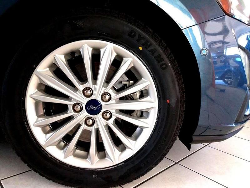 Gebraucht Ford Focus Titanium 125 PS (91 kW) 2021 Chromablaumetallic Kombi