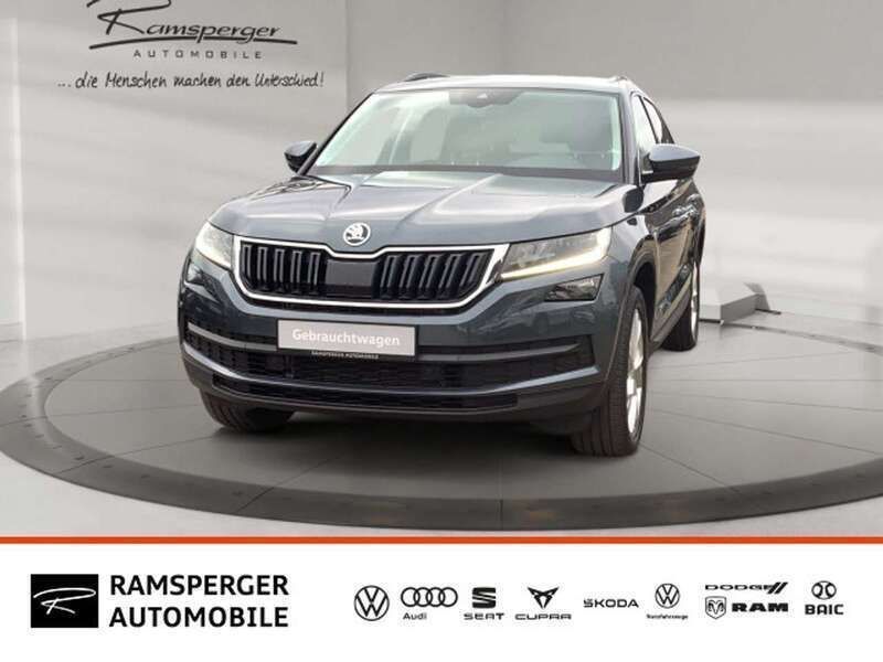 Grau (quarzgrau metallic) Gebraucht 2020 Skoda Kodiaq Style SUV | 31.990 € (Fairer Preis) - Bild 1/4