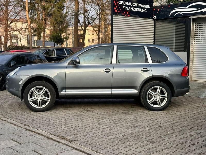 Gebraucht Porsche Cayenne Basis 250 PS (183 kW) 2004 Grau SUV