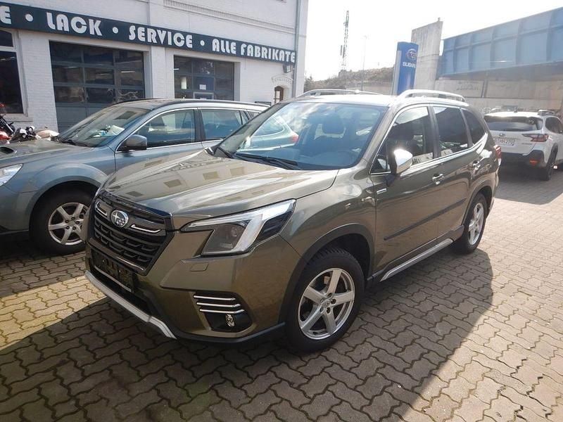 Gebraucht Subaru Forester Comfort 150 PS (110 kW) 2023 Grün SUV