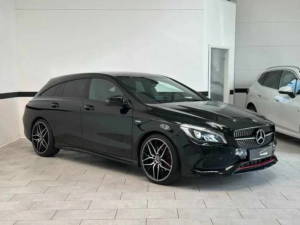 Gebraucht Mercedes CLA250e Shooting Brake AMG line 218 PS (160 kW) 2017 Schwarz Kombi