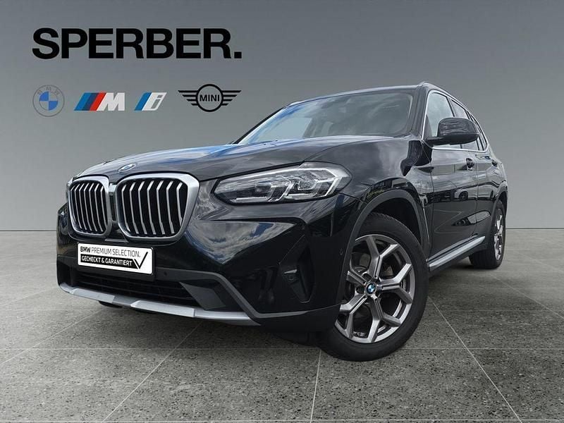 Schwarz Gebraucht 2022 BMW X3 Sport Line SUV | 34.330 € (Guter Preis) - Bild 1/4