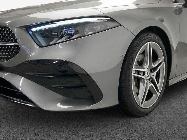 Gebraucht Mercedes A200 Advanced Plus 163 PS (119 kW) 2024 Grau Limousine