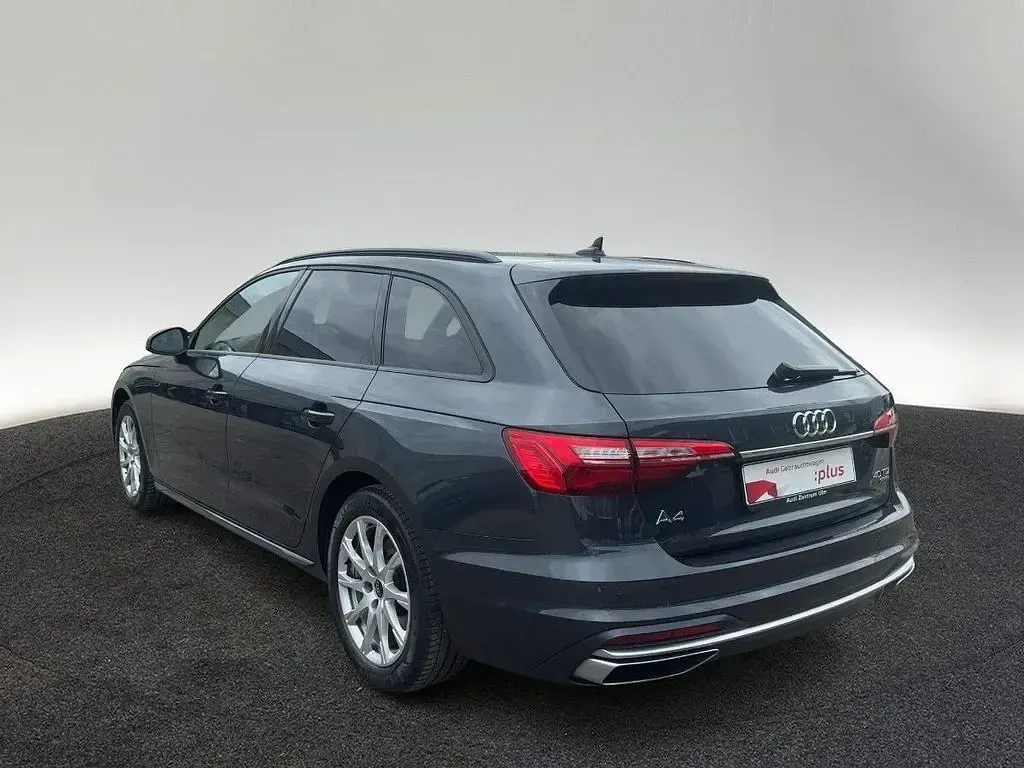 Gebraucht Audi A4 Advanced 204 PS (150 kW) 2024 Manhattangrau metallic (metallic) Kombi