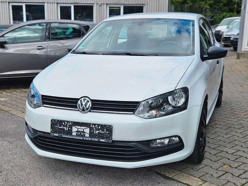 Gebraucht VW Polo Trendline 60 PS (44 kW) 2017 Weiß Kleinwagen