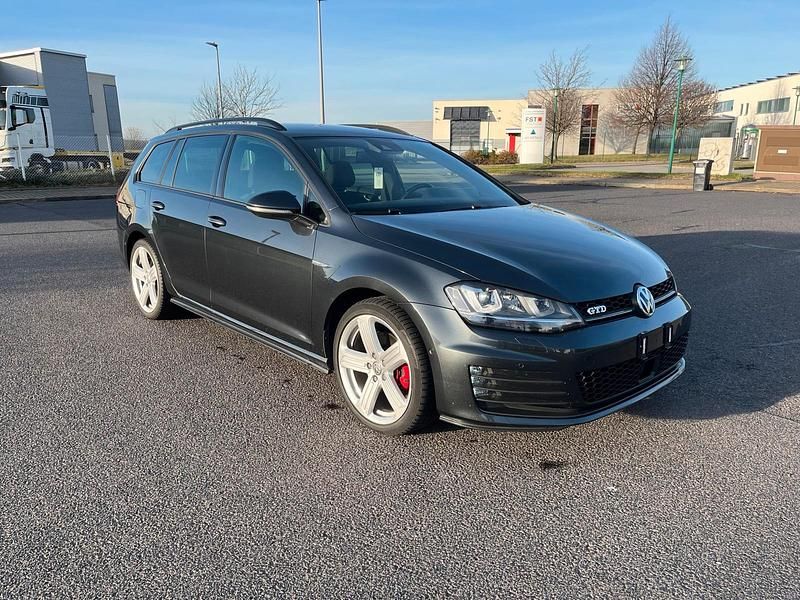 Gebraucht VW Golf VII GTD 184 PS (135 kW) 2016 Grau Kombi