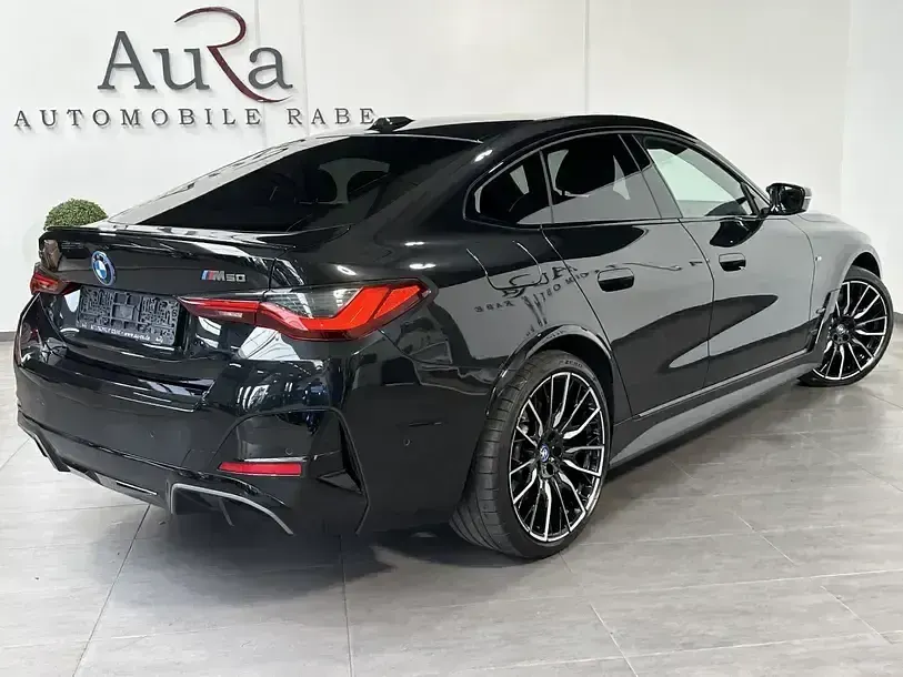 Gebraucht BMW i4 Shadowline 400 kW (544 PS) 2023 Saphirschwarz Limousine