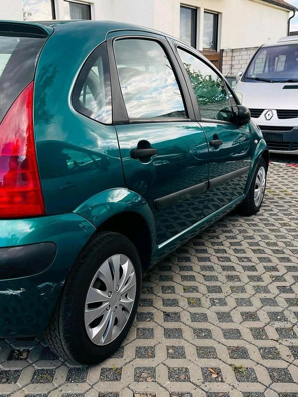 Second-hand Citroën C3 75 CP (55 kW) 2003 Verde Berlinǎ