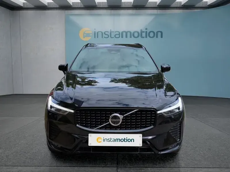 Gebraucht Volvo XC60 Plus 250 PS (183 kW) 2025 Schwarz SUV