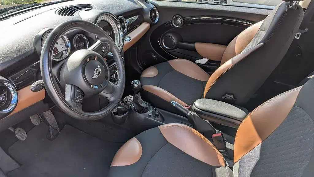 Gebraucht Mini Cooper D 111 PS (81 kW) 2012 Braun Kleinwagen