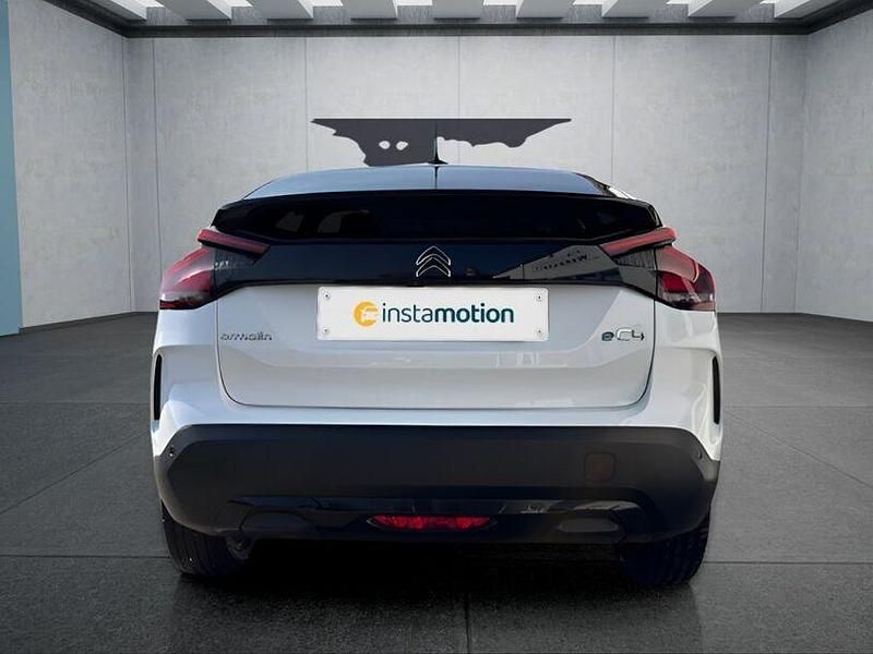 Gebraucht Citroën e-C4 Shine 100 kW (136 PS) 2022 Weiß Limousine
