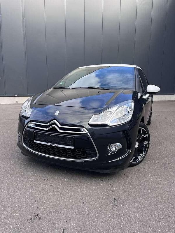 Schwarz Gebraucht 2011 Citroën DS3 Sport Chic Kleinwagen | 5.699 € (Fairer Preis) - Bild 1/4