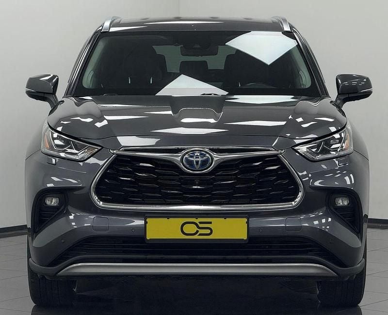 Gebraucht Toyota Highlander Hybrid Luxury 247 PS (181 kW) 2021 Grau SUV
