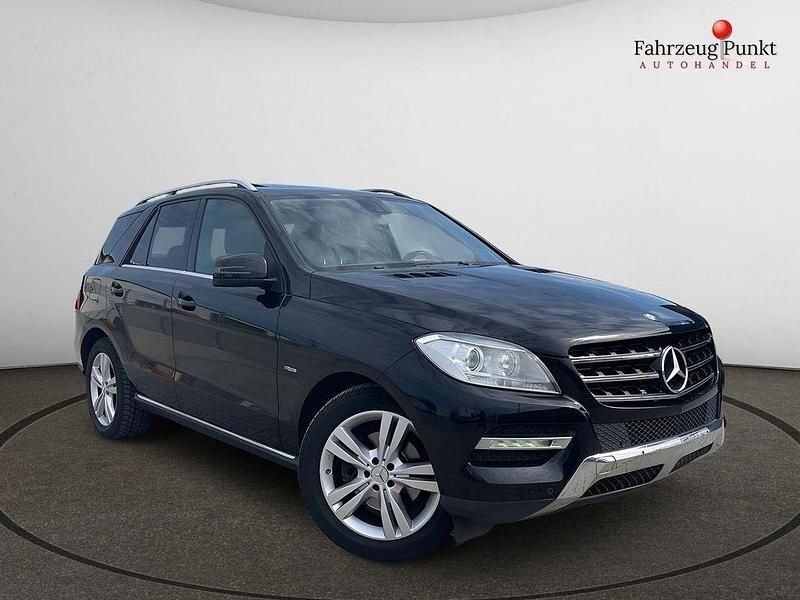 Gebraucht Mercedes ML350 258 PS (189 kW) 2012 Schwarz SUV