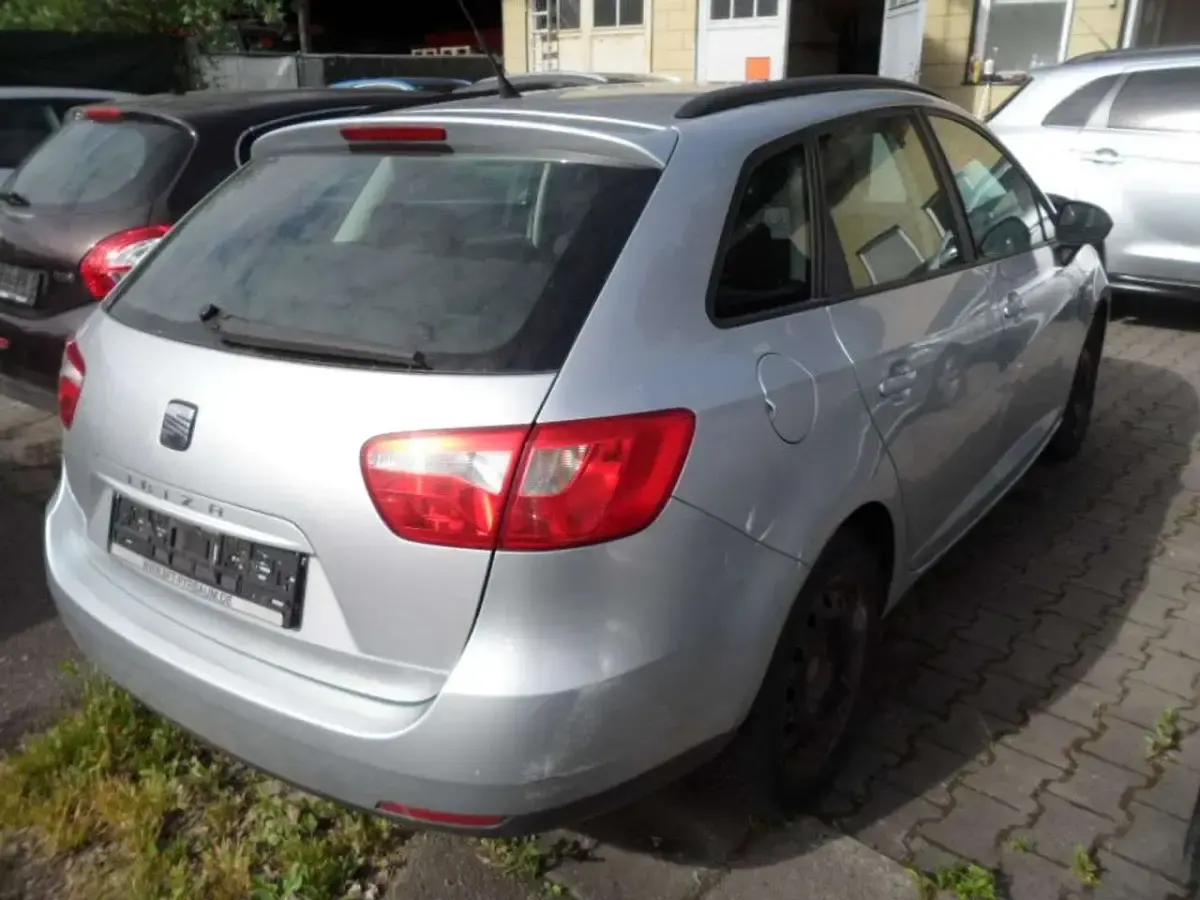 Gebraucht Seat Ibiza ST Style 105 PS (77 kW) 2011 Silber Kombi