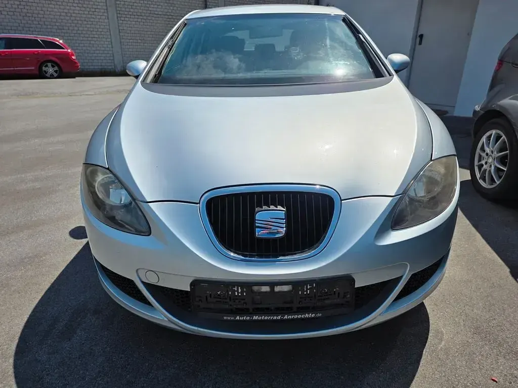 Gebraucht Seat Leon 102 PS (75 kW) 2007 Silber Kleinwagen