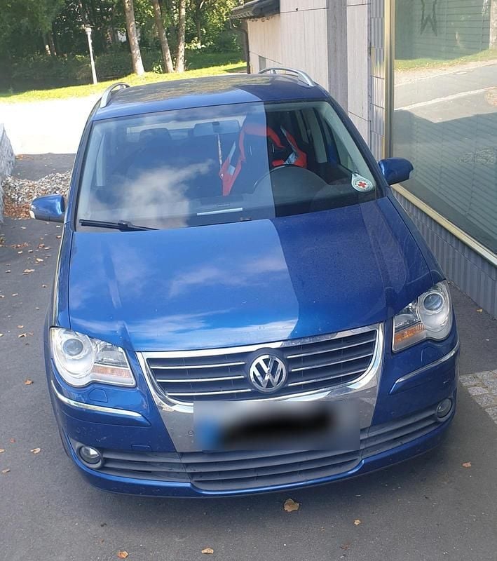 Blau Gebraucht 2009 VW Touran Van / Kleinbus | 2.600 € (Superpreis) - Bild 1/3