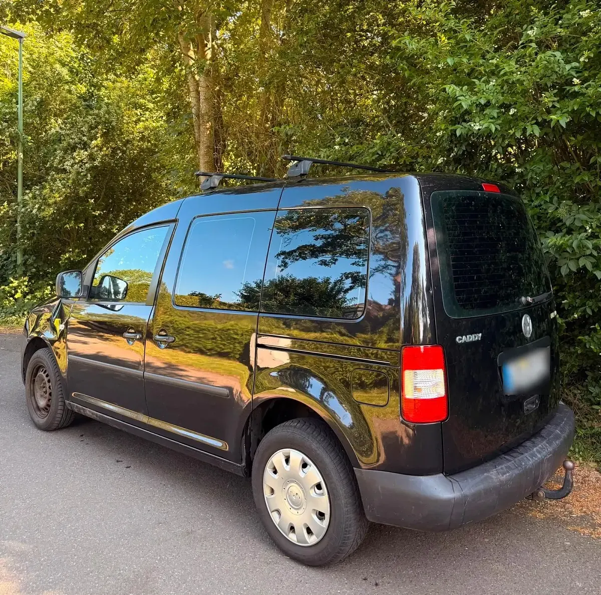 Gebraucht VW Caddy Life 102 PS (75 kW) 2005 Schwarz Van / Kleinbus