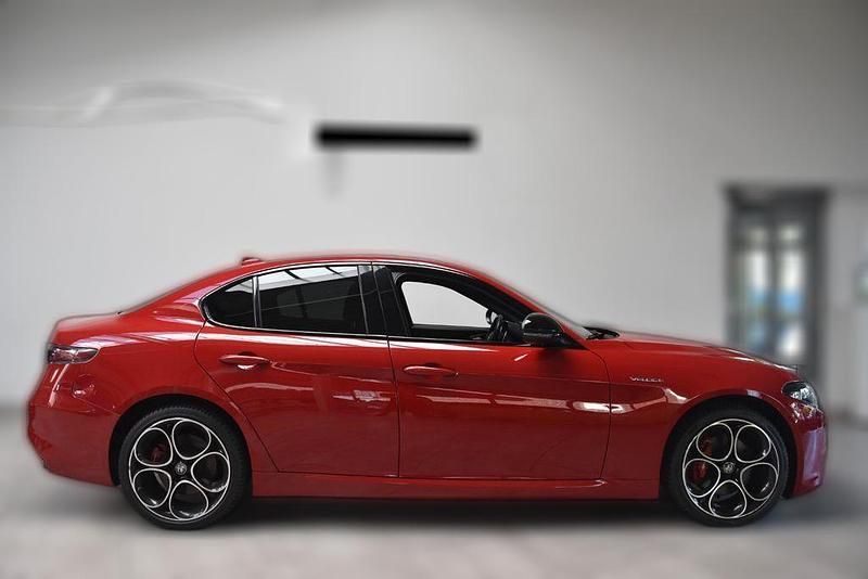Gebraucht Alfa Romeo Giulia Veloce 280 PS (205 kW) 2024 Rot Limousine