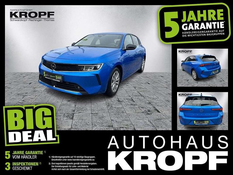 Gebraucht Opel Astra Elegance 131 PS (96 kW) 2022 Kobalt blau/vertigo blau Limousine