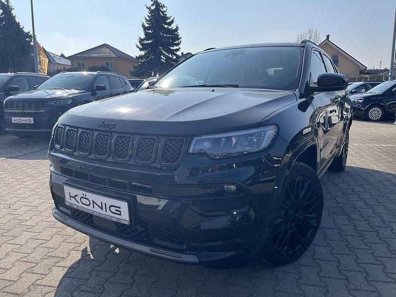 Gebraucht Jeep Compass Altitude 131 PS (96 kW) 2024 Schwarz SUV