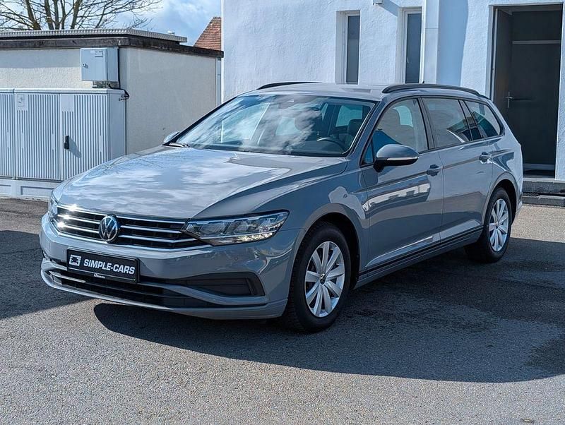 Gebraucht VW Passat Conceptline 150 PS (110 kW) 2022 Grau Kombi