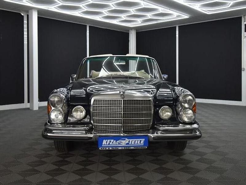 Second-hand Mercedes 280 1970 Albastru