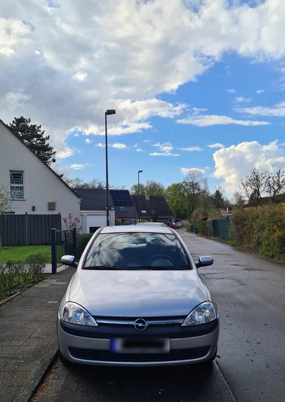Gebraucht Opel Corsa 58 PS (42 kW) 2003 Silber Kleinwagen