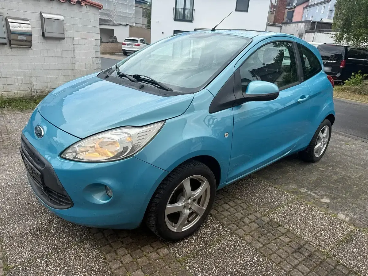 Gebraucht Ford Ka 70 PS (51 kW) 2010 Blau Kleinwagen