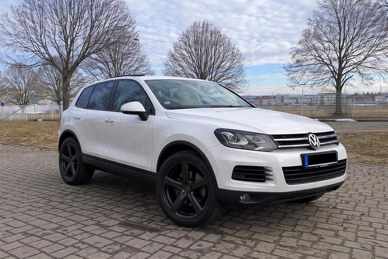 Gebraucht VW Touareg Terrain Tech 245 PS (180 kW) 2013 Weiß SUV