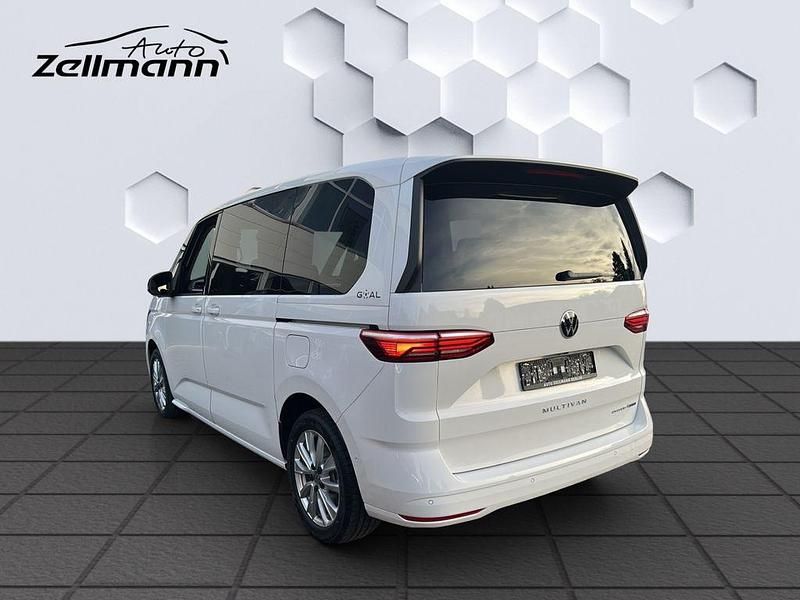 Neu VW Multivan Life 177 PS (130 kW) 2025 Weiß Van