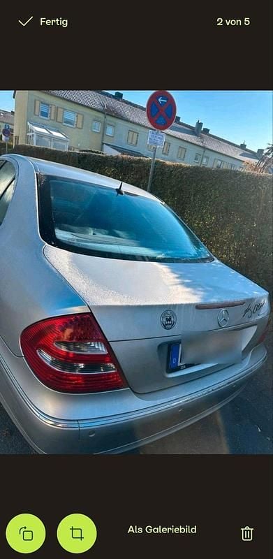 Silber Gebraucht 2004 Mercedes E320 Limousine | 2.500 € (Superpreis) - Bild 1/4