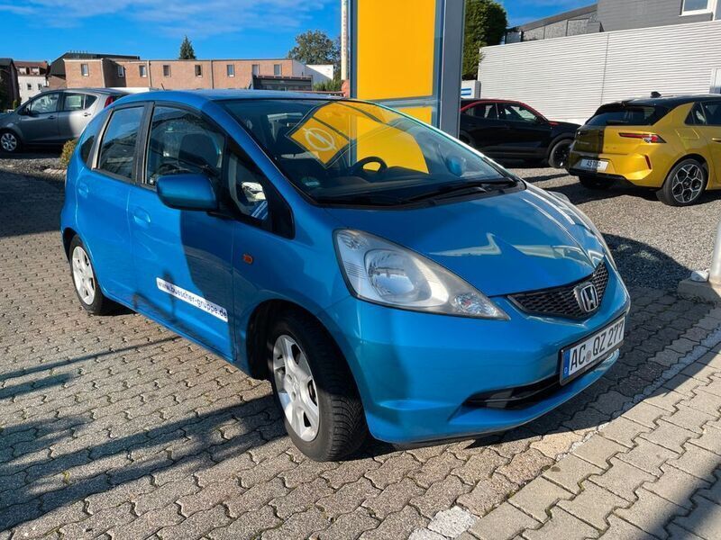 Blau Gebraucht 2010 Honda Jazz Trend Kleinwagen | 6.990 € - Bild 1/4